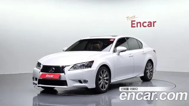 Lexus GS — экстерьер