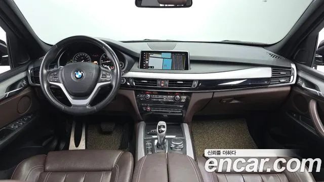 BMW X5 — интерьер