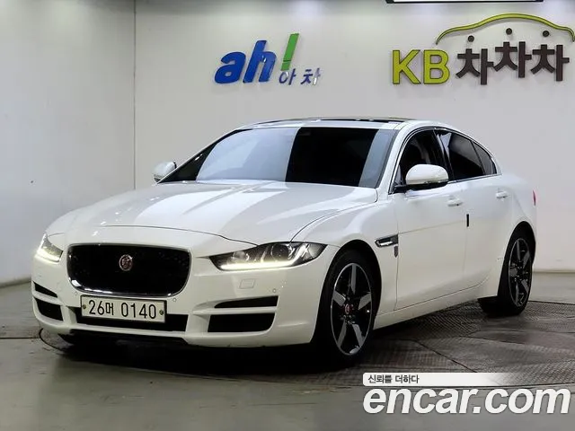 Jaguar XE — экстерьер