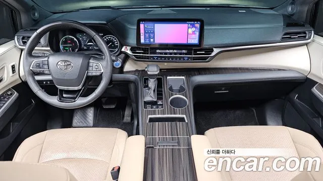 Toyota Sienna — интерьер