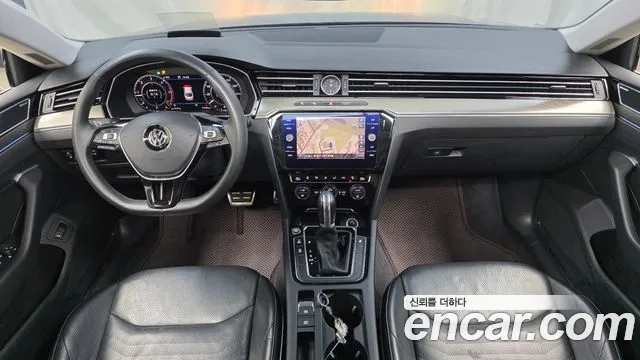 Volkswagen Arteon — интерьер
