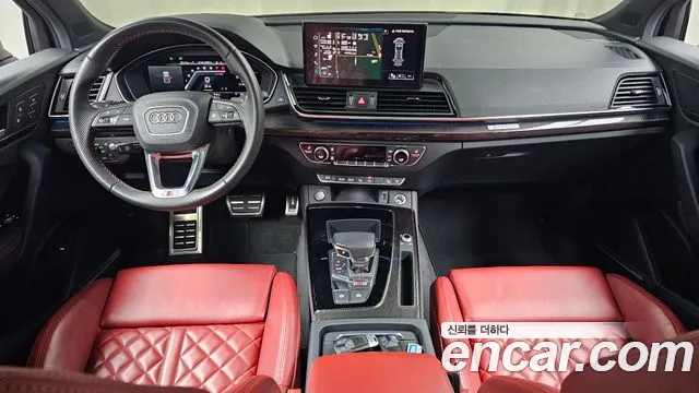 Audi SQ5 — интерьер