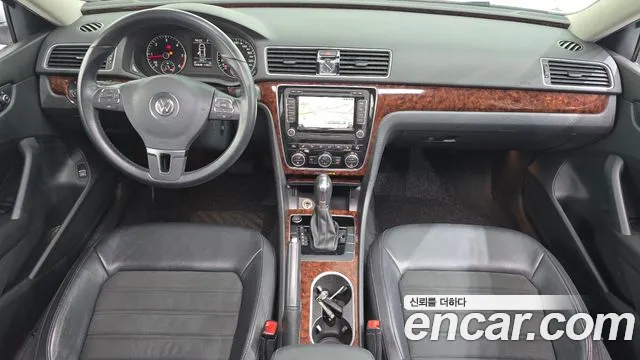 Volkswagen Passat — интерьер