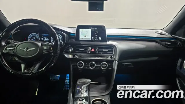 Genesis G70 — интерьер