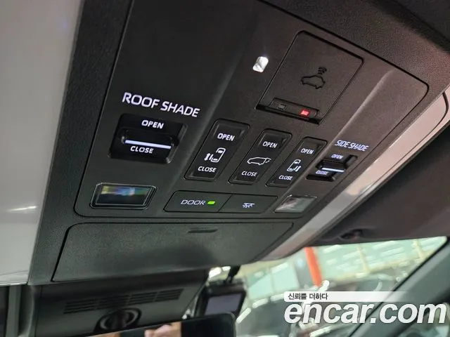 Toyota Alphard — интерьер