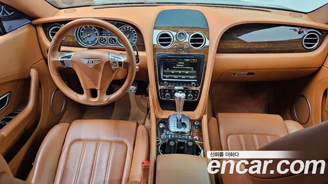 Bentley Continental — интерьер