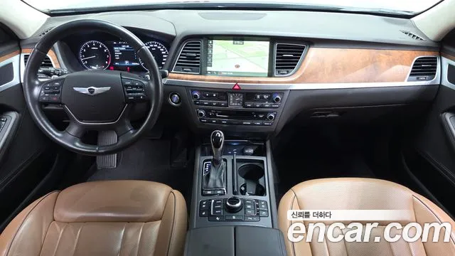 Hyundai Genesis — интерьер