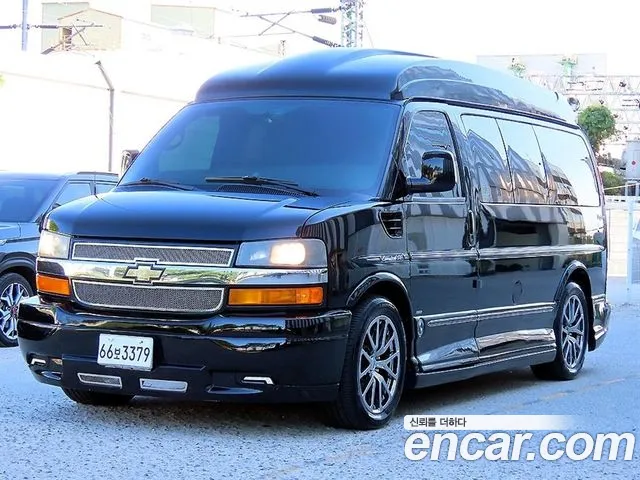 Chevrolet Express Van — экстерьер