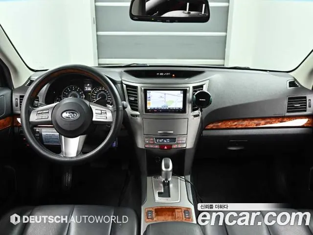 Subaru Legacy — интерьер