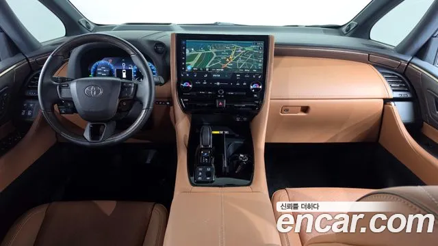 Toyota Alphard — интерьер