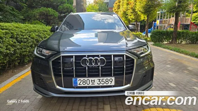 Audi Q7 — экстерьер