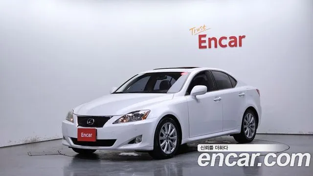 Lexus IS — экстерьер