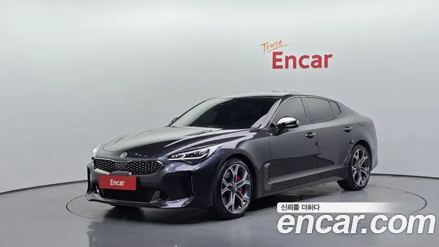 Kia Stinger — экстерьер