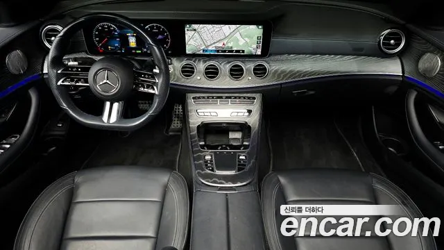 Mercedes-Benz E-класс — интерьер