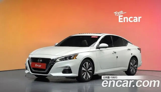 Nissan Altima — экстерьер
