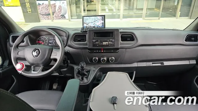 Renault Korea Master — интерьер
