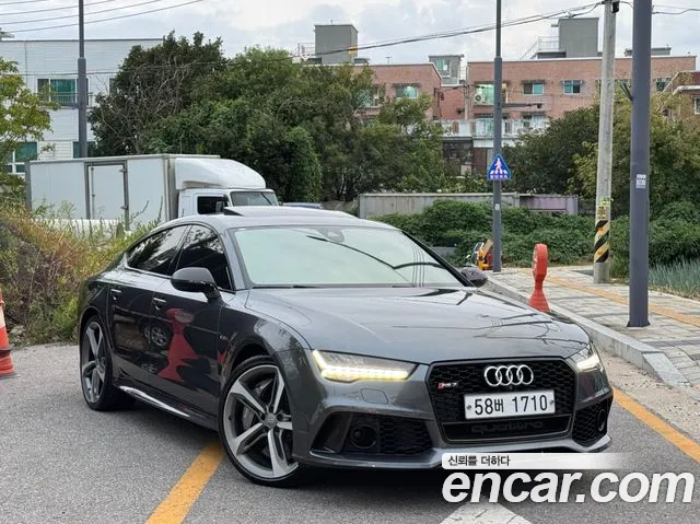 Audi RS7 — экстерьер