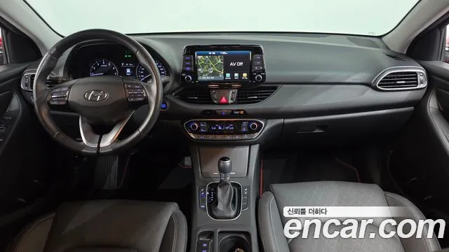 Hyundai i30 — интерьер