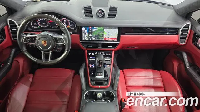 Porsche Cayenne — интерьер