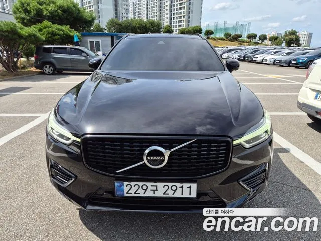 Volvo XC60 — экстерьер