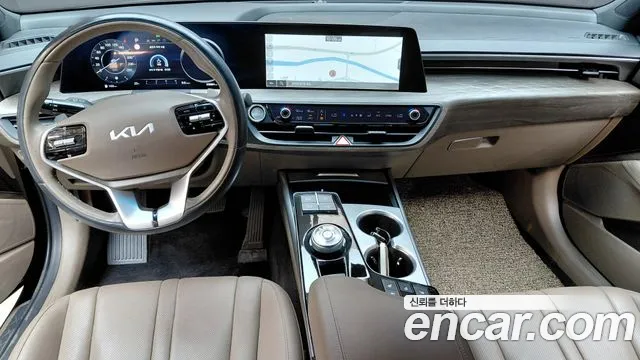 Kia K8 — интерьер