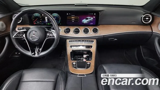 Mercedes-Benz E-класс — интерьер