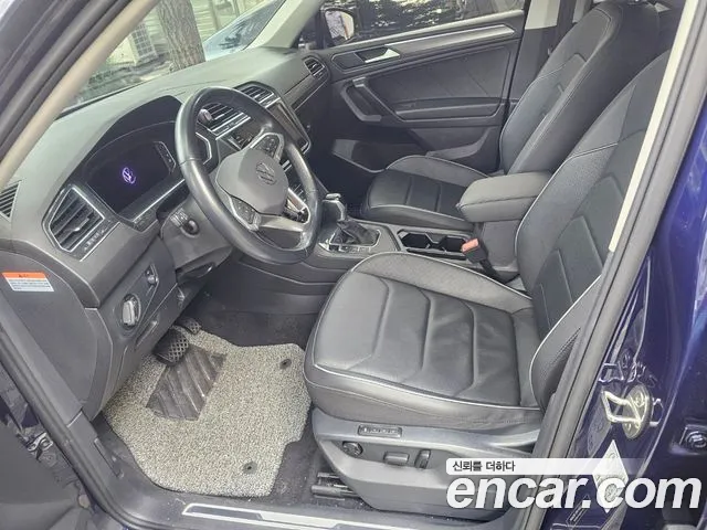 Volkswagen Tiguan — интерьер