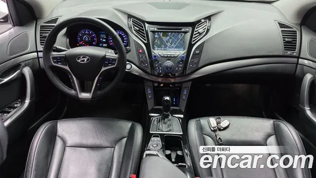 Hyundai i40 — интерьер