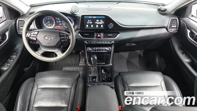 Hyundai Grandeur — интерьер