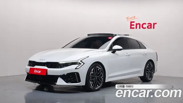 Kia K5 — экстерьер