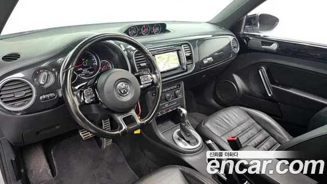 Volkswagen Beetle — интерьер