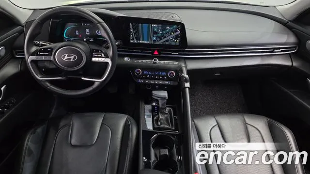 Hyundai Elantra — интерьер