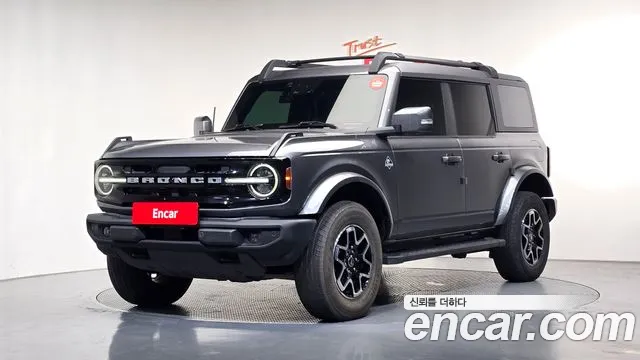 Ford Bronco — экстерьер