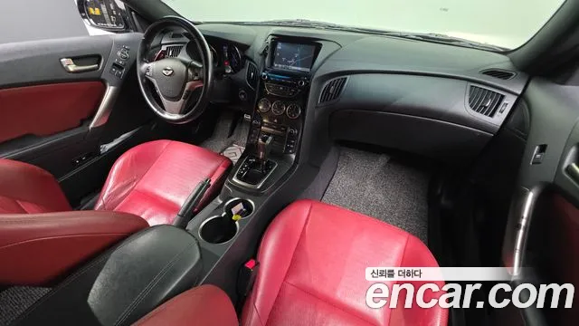 Hyundai Genesis — интерьер