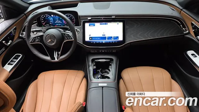 Mercedes-Benz E-класс — интерьер