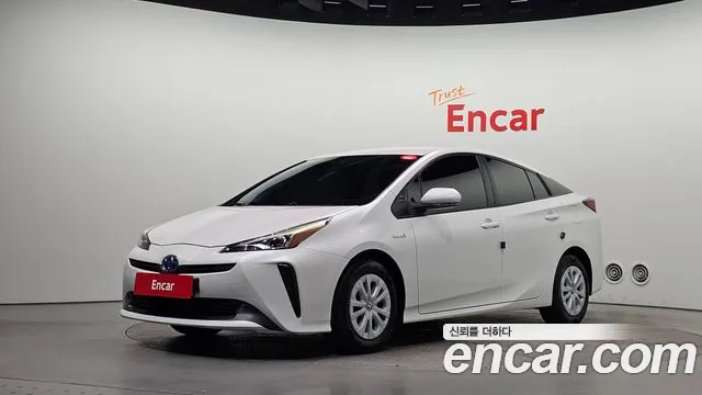 Toyota Prius — экстерьер