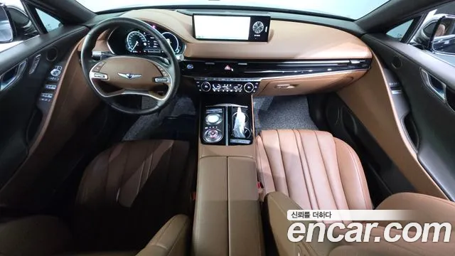 Genesis G80 — интерьер