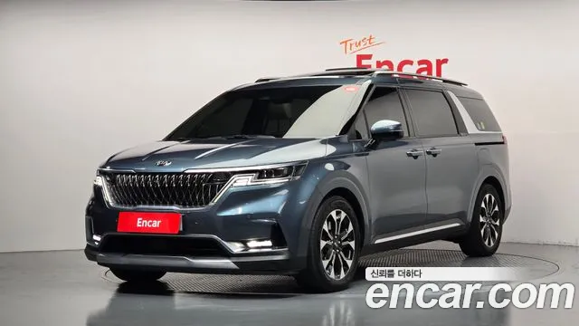 Kia Carnival — экстерьер