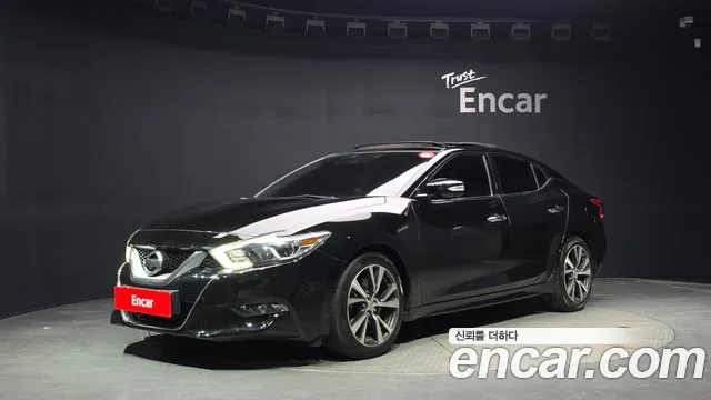 Nissan Maxima