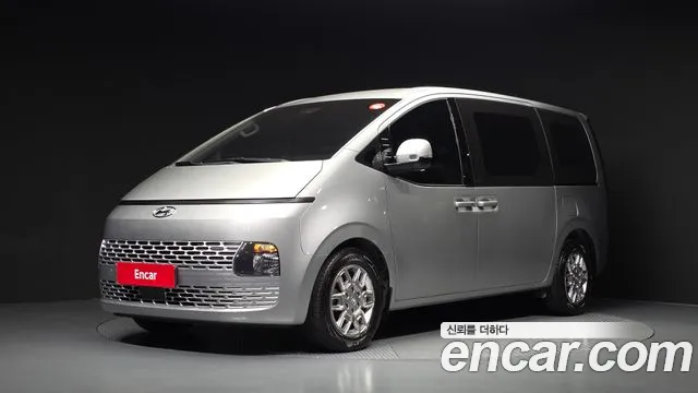 Hyundai Staria