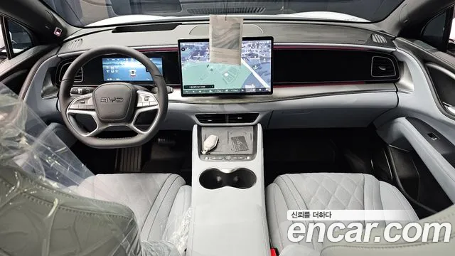 BYD Sea Lion 7 — интерьер