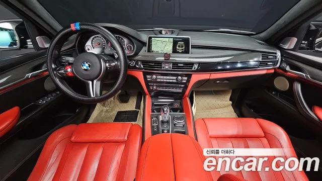 BMW X6 M — интерьер