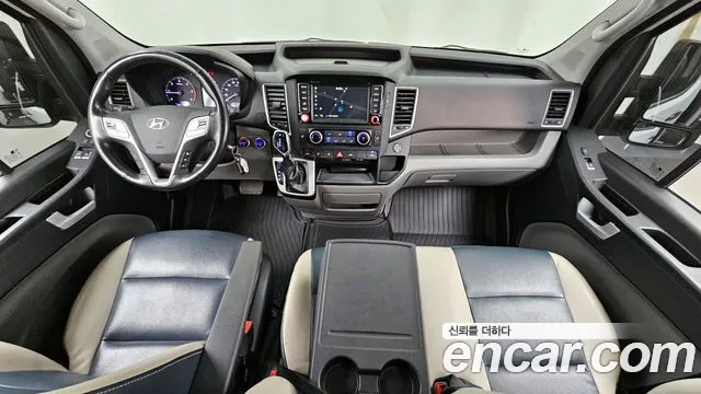 Hyundai Solati — интерьер