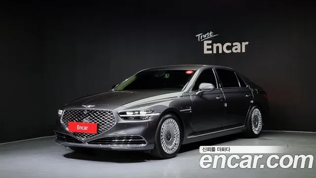 Genesis G90