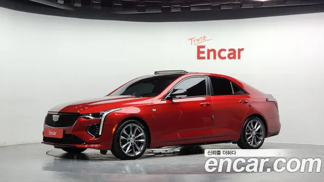 Cadillac CT4