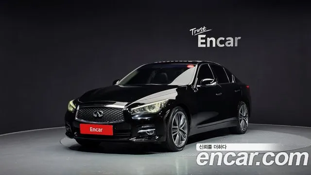 Infiniti Q50