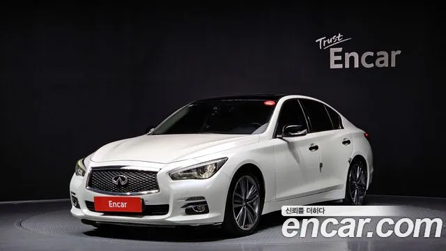 Infiniti Q50