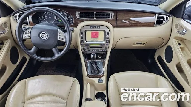 Jaguar X-Type — интерьер