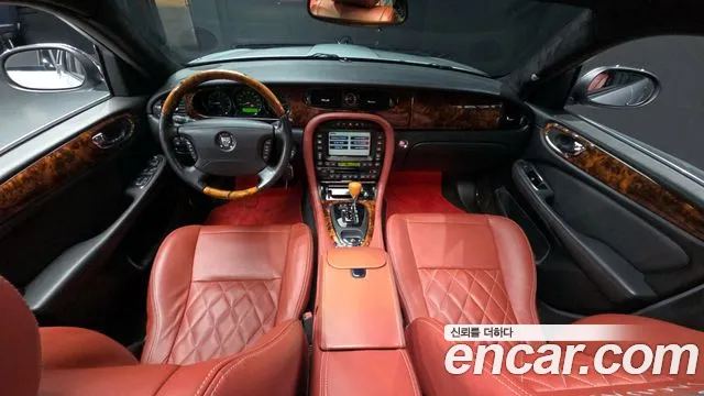Jaguar XJ-8 — интерьер
