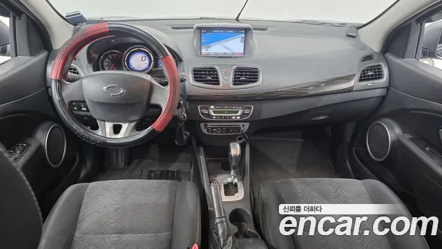 Renault Korea SM3 — интерьер